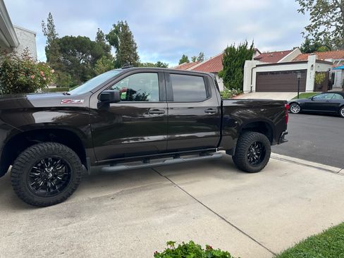 Used 2020 Chevrolet Silverado 1500 Custom Trail Boss w/ Custom Convenience Package image 11