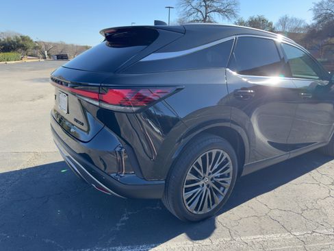Used 2025 Lexus RX 350 FWD image 13