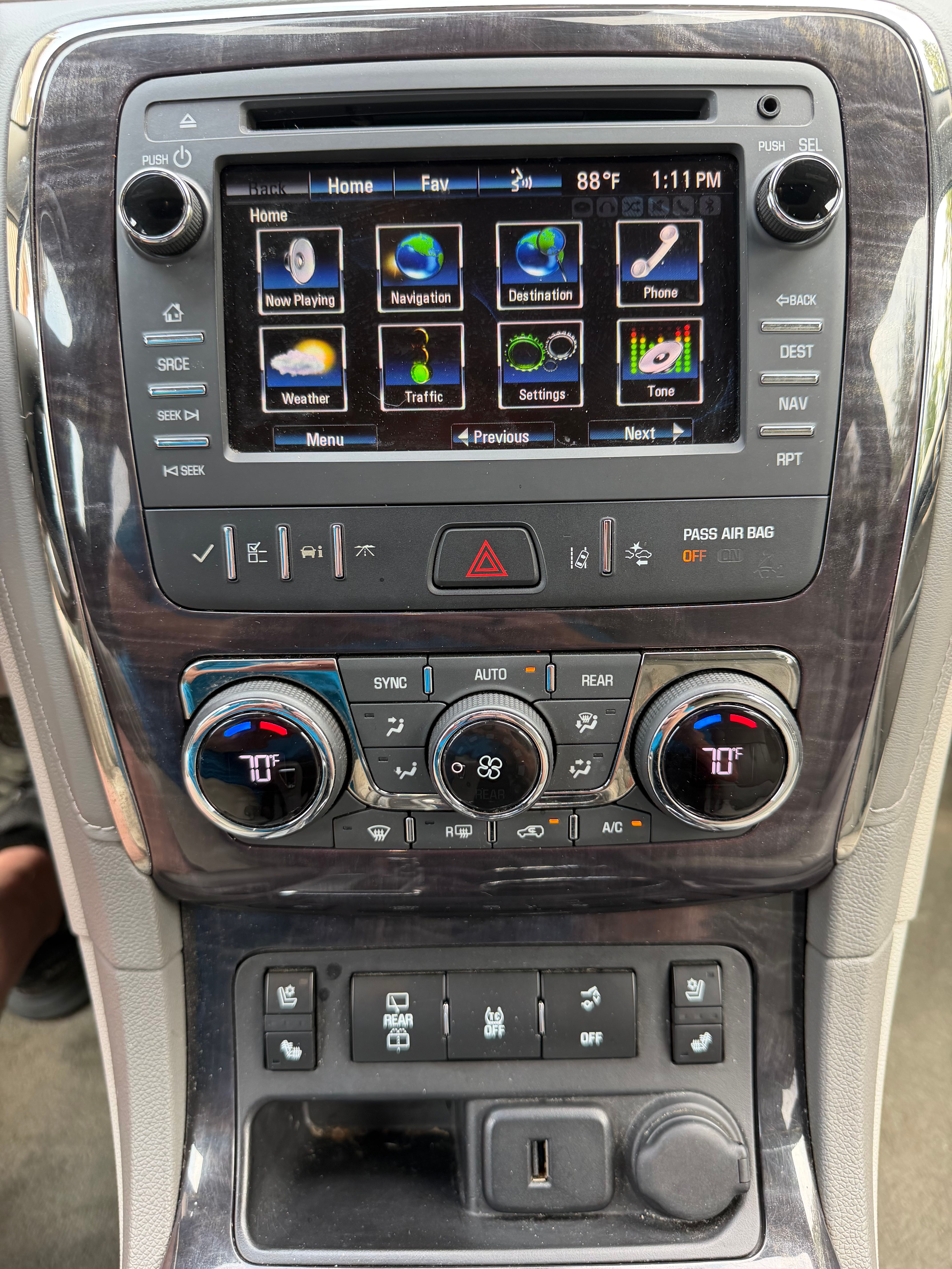 Used 2017 Buick Enclave Premium AWD/4WD image 15