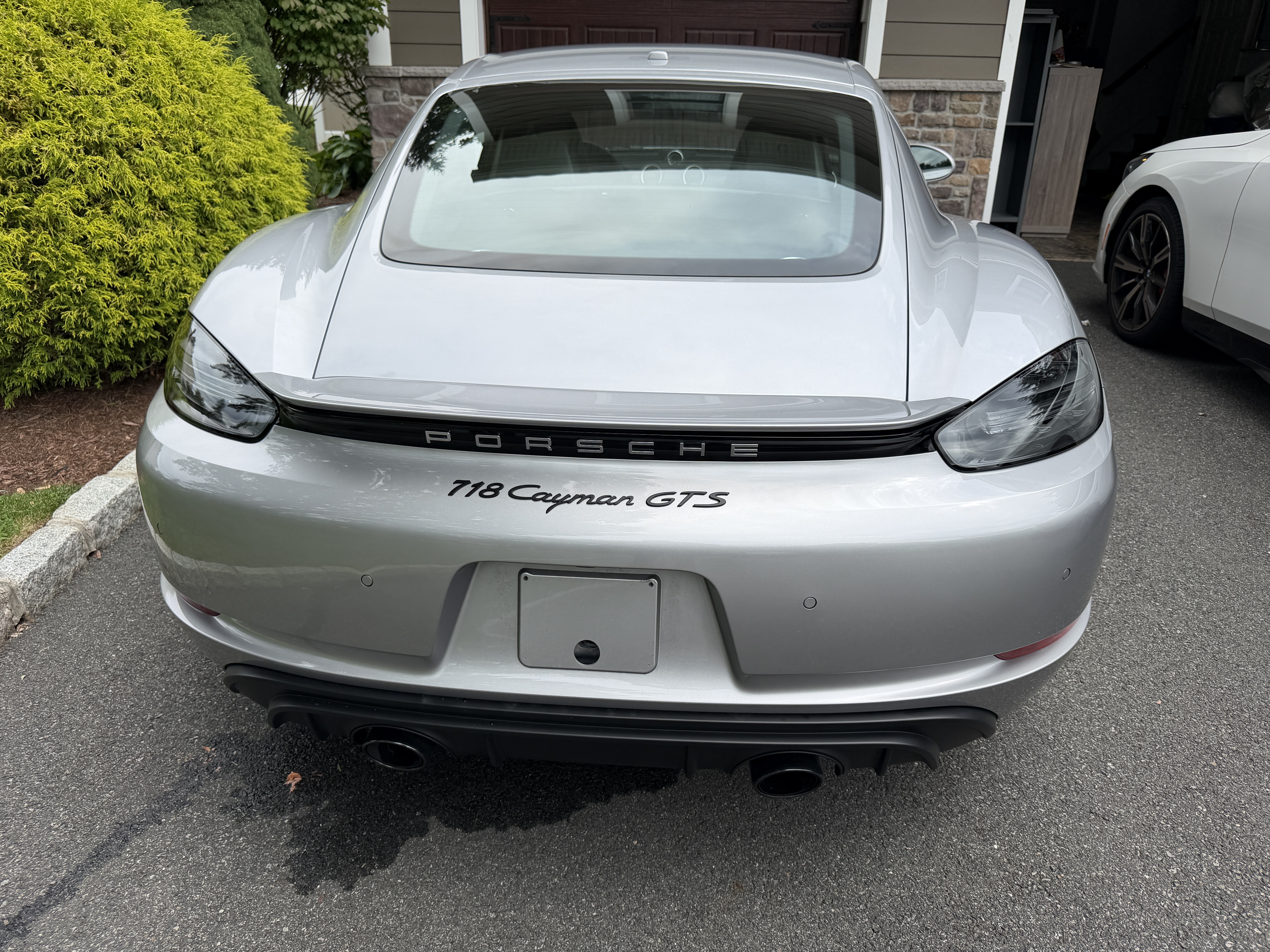 Used 2025 Porsche 718 Cayman GTS RWD image 15