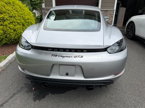 Used 2025 Porsche 718 Cayman GTS RWD image 15