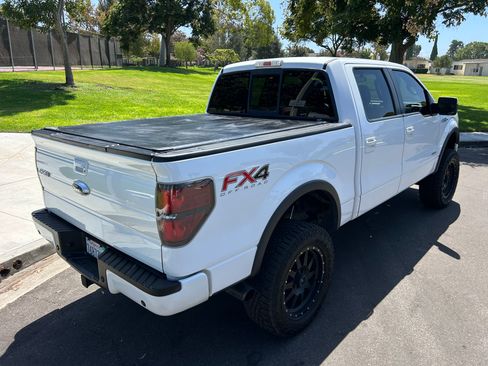 Used 2014 Ford F150 FX4 w/ Equipment Group 402A Luxury AWD/4WD image 8