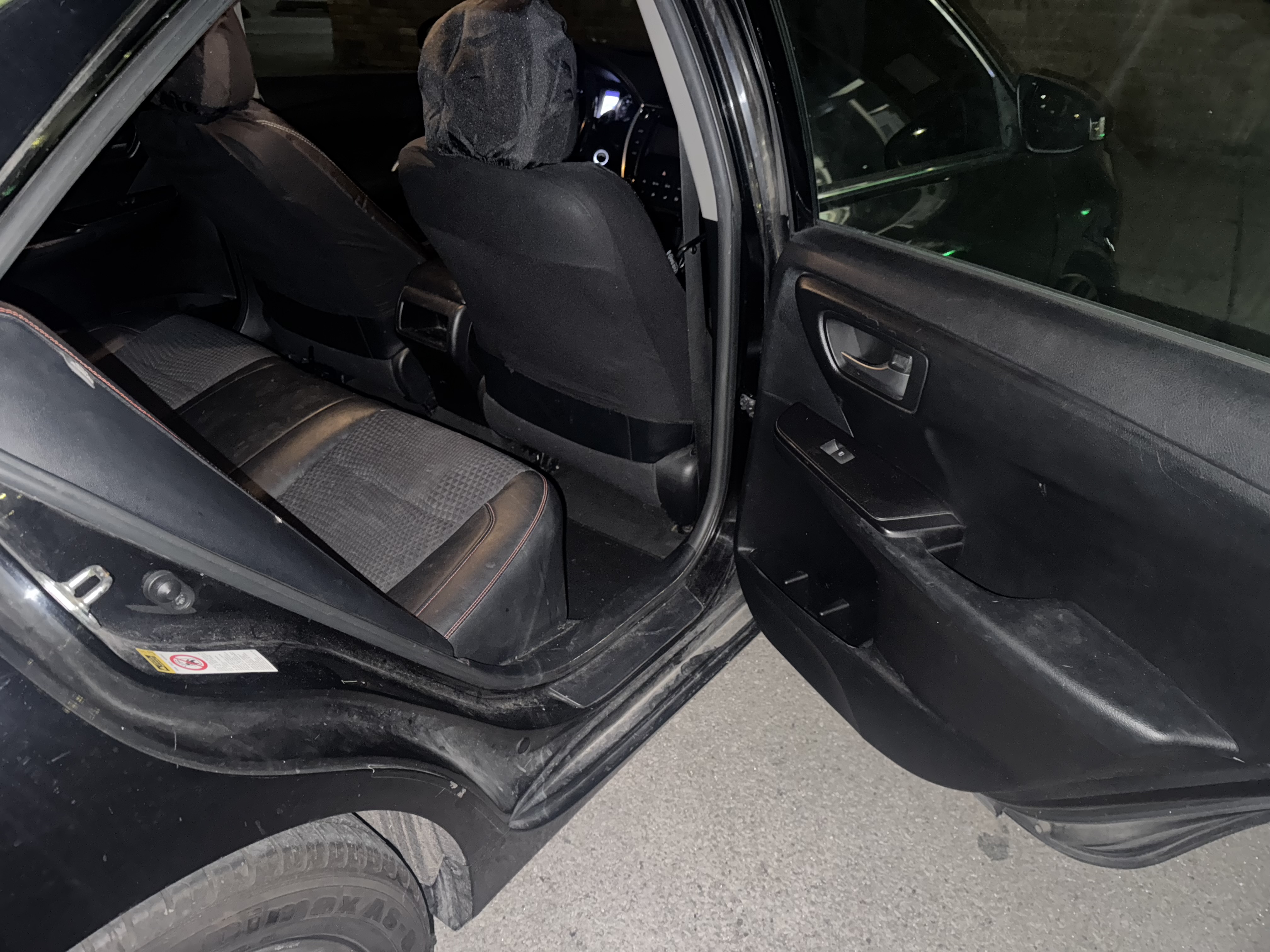 Used 2015 Toyota Camry SE FWD image 10