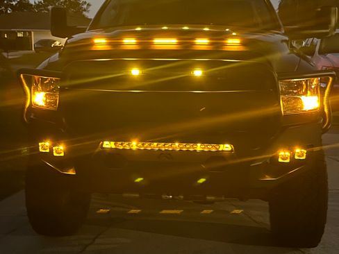 Used 2018 RAM 2500 Tradesman w/ Chrome Appearance Group image 31