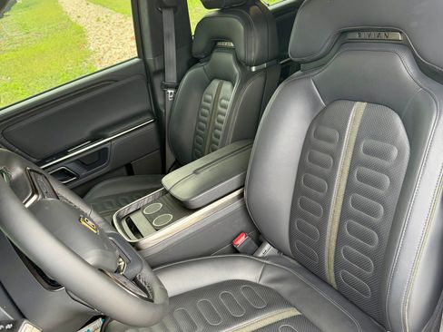 Used 2023 Rivian R1S Adventure AWD/4WD image 14