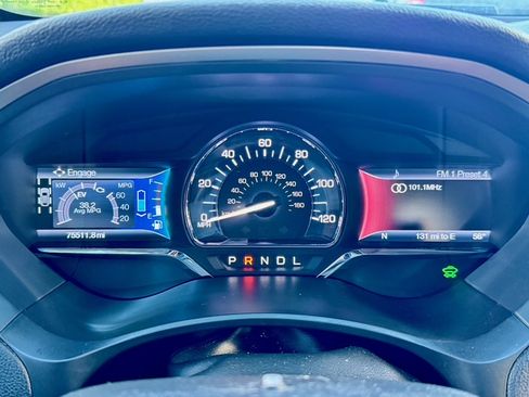 Used 2015 Lincoln MKZ Hybrid w/ Equipment Group 202A Reserve image 24