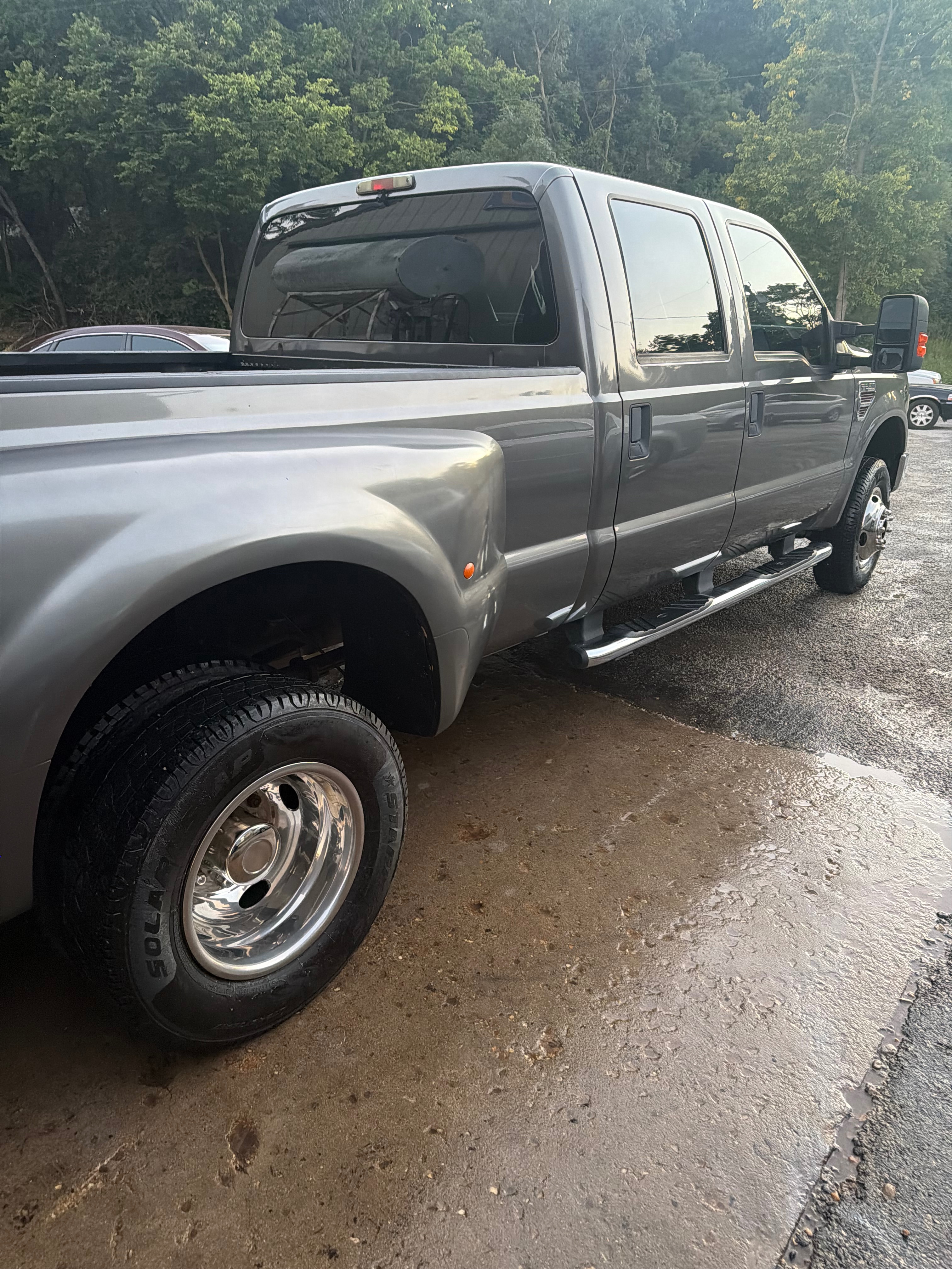 Used 2010 Ford F350 XL AWD/4WD image 2