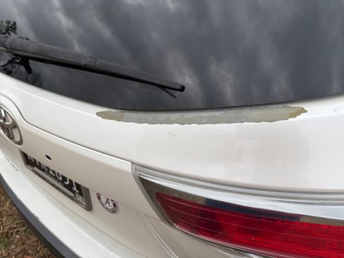 Used 2016 Toyota Highlander Limited image 14