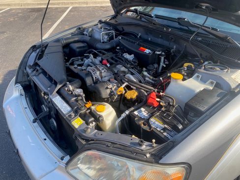 Used 2005 Subaru Baja Sport image 17