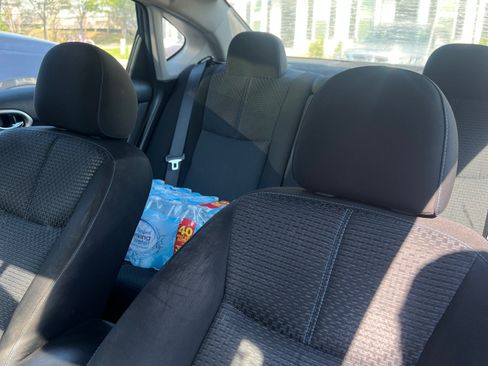 Used 2017 Nissan Sentra SR w/ Driver's Assist Package image 8