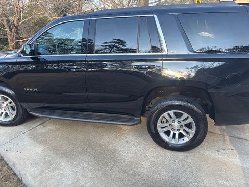 Used 2019 Chevrolet Tahoe LT image 8