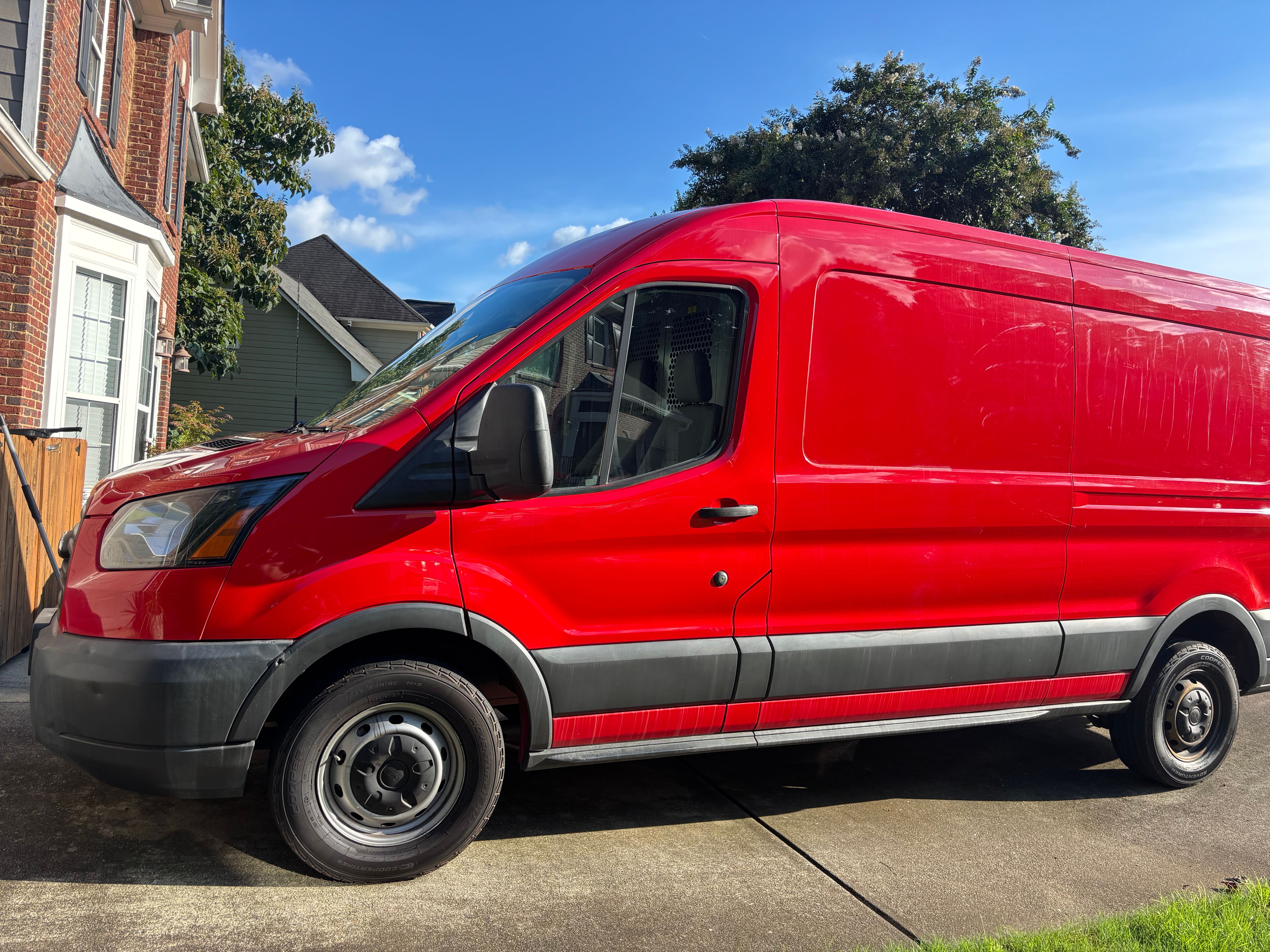 Used 2017 Ford Transit 250 148 Medium Roof w/ Interior Upgrade Package RWD image 11