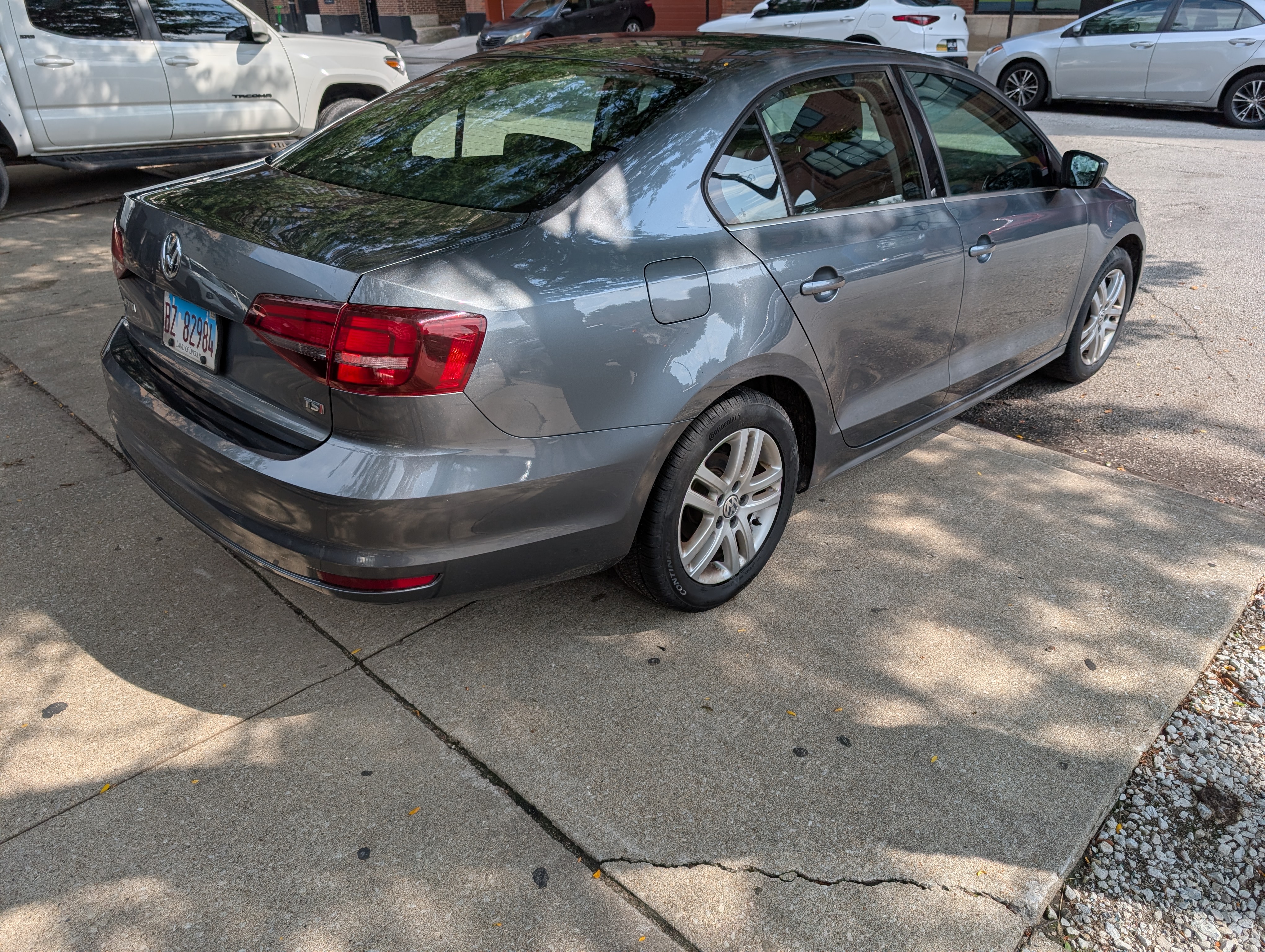 Used 2017 Volkswagen Jetta S FWD image 6