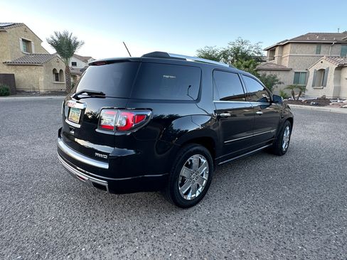 Used 2015 GMC Acadia Denali image 2