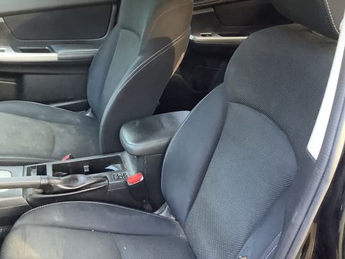 Used 2015 Subaru Crosstrek 2.0i Premium w/ Moonroof Package image 15