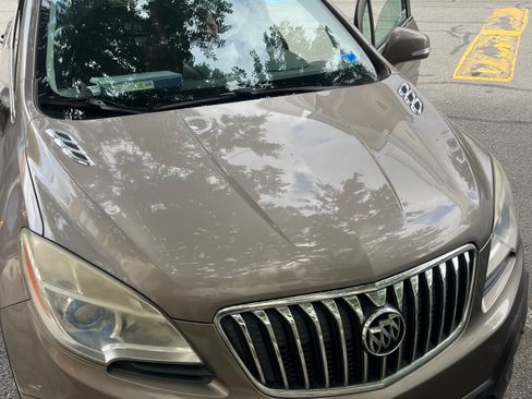 Used 2015 Buick Encore Convenience FWD image 1
