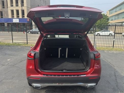 Used 2021 Mercedes-Benz GLA 250 4MATIC image 12