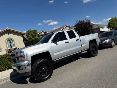 Used 2014 Chevrolet Silverado 1500 LT w/ Trailering Package image 13