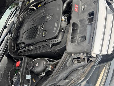 Used 2013 Mercedes-Benz C 350 Sport image 4