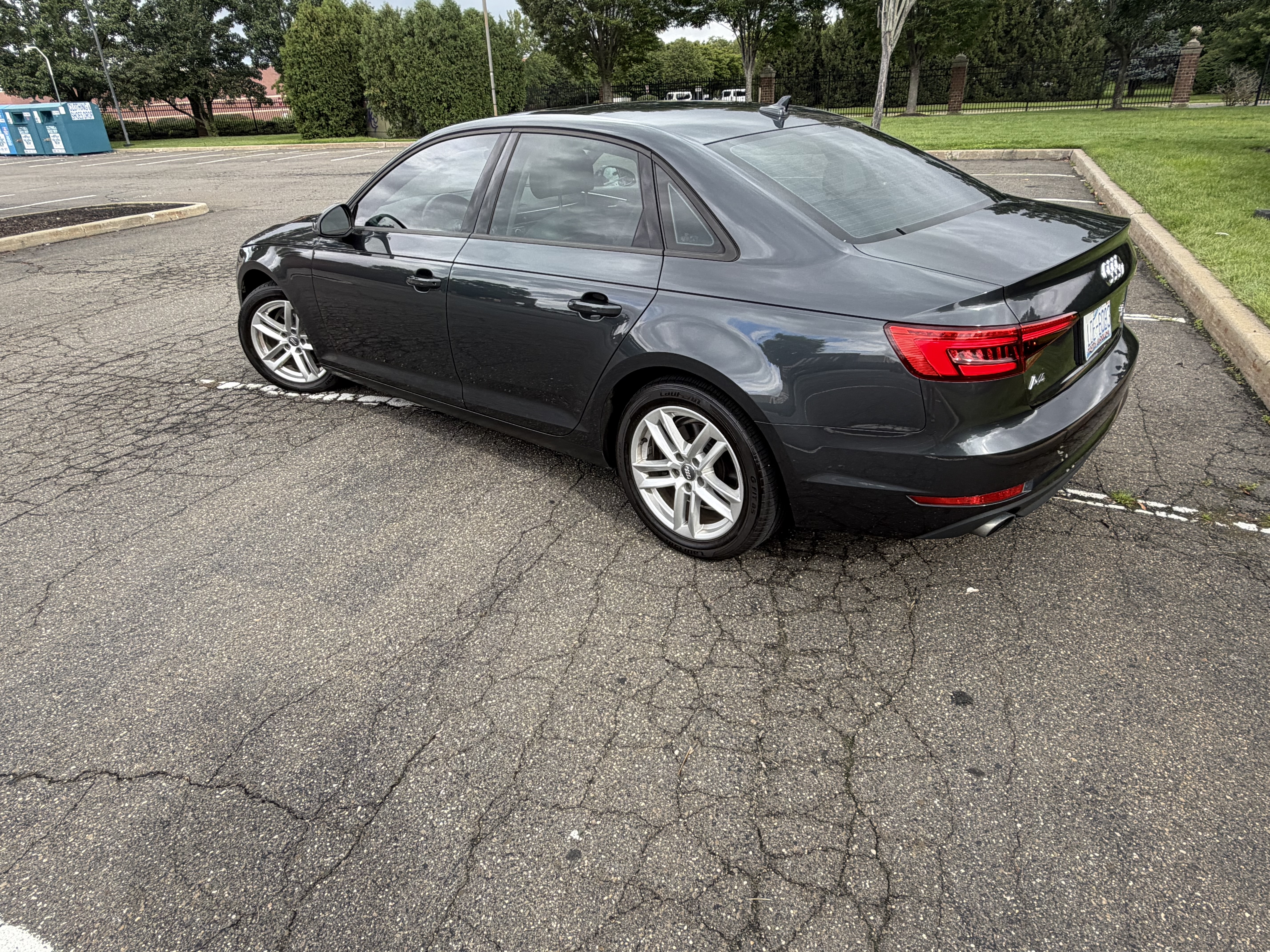 Used 2017 Audi A4 2.0T Ultra Premium FWD image 6