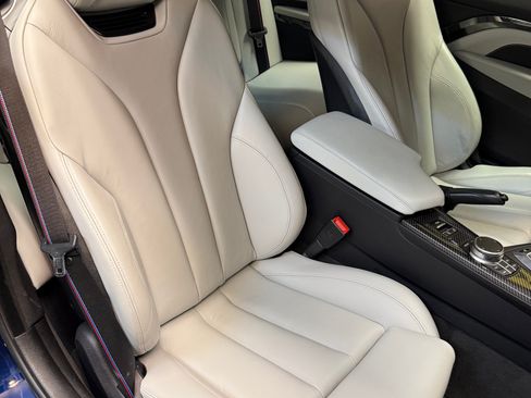 Used 2018 BMW M4 Convertible 2D w/ Competition Package image 15