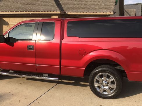 Used 2010 Ford F150 XLT image 24