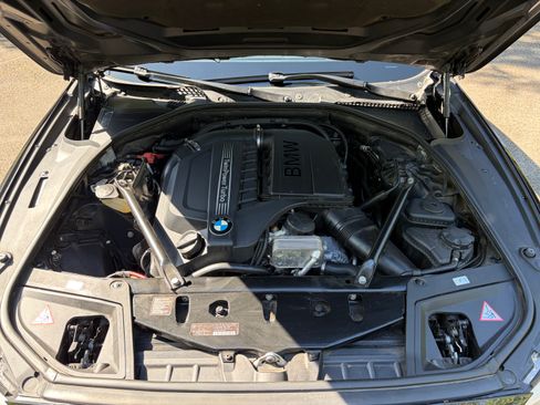 Used 2013 BMW 535i xDrive Sedan AWD/4WD image 22