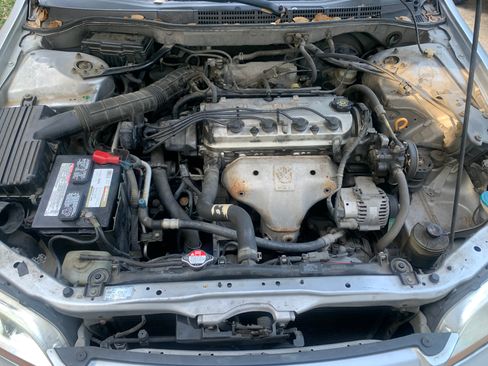 Used 2001 Honda Accord LX image 10