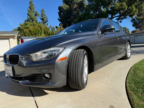 Used 2013 BMW 328i Sedan image 1