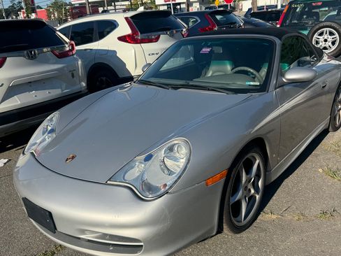 Used 2004 Porsche 911 Carrera image 2