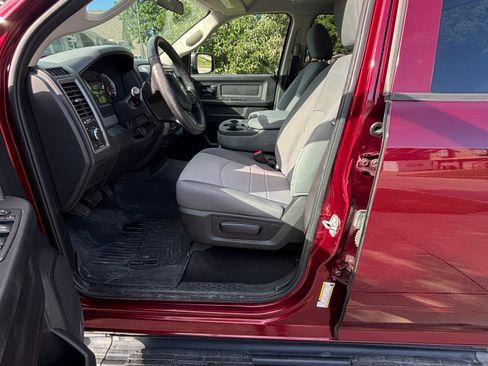 Used 2017 RAM 1500 Tradesman w/ Popular Equipment Group RWD image 10
