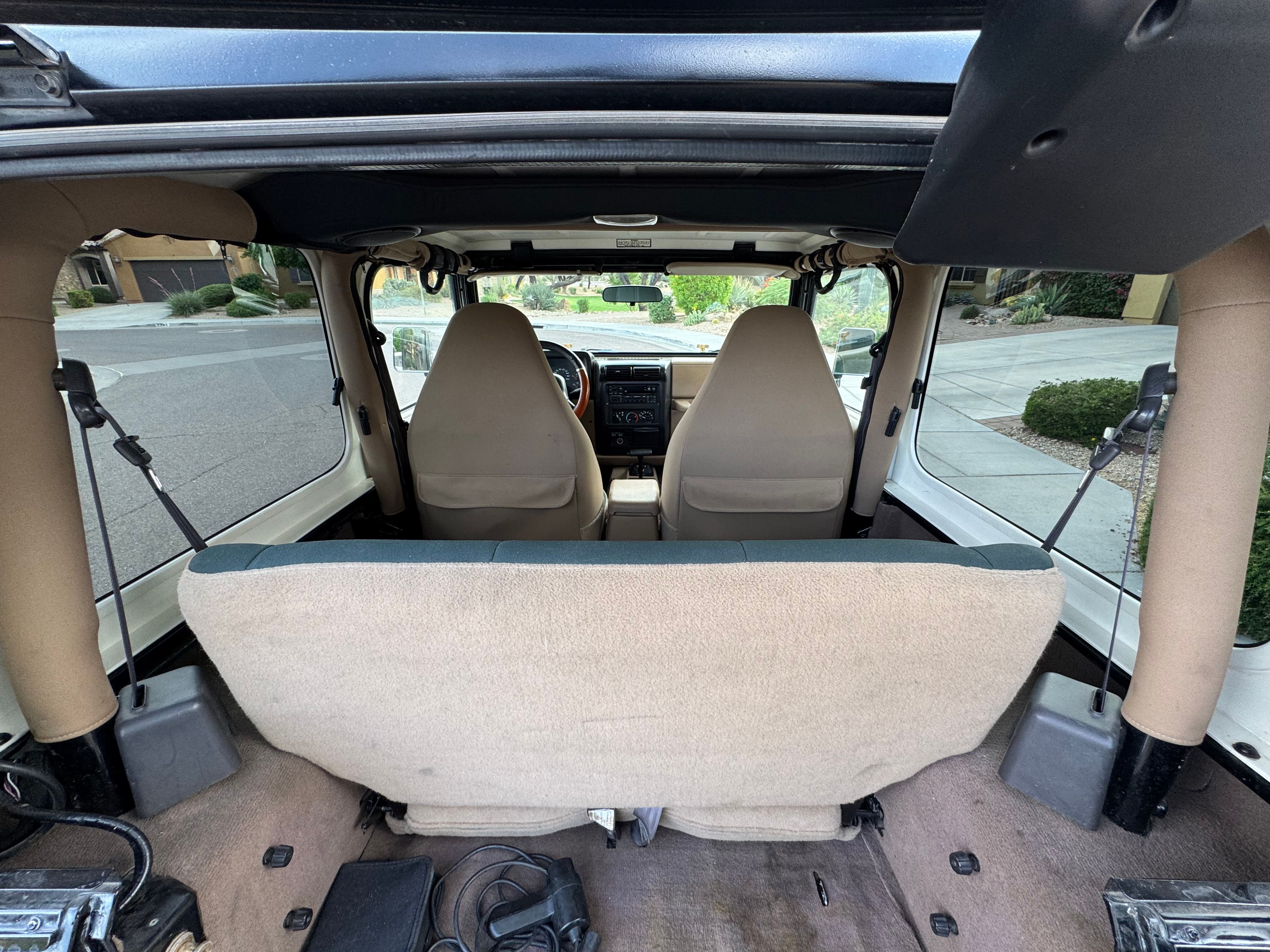 Used 2002 Jeep Wrangler Sahara AWD/4WD image 17