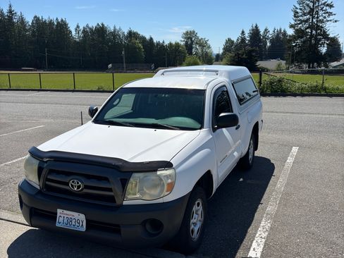 Used 2009 Toyota Tacoma 2WD Regular Cab image 1