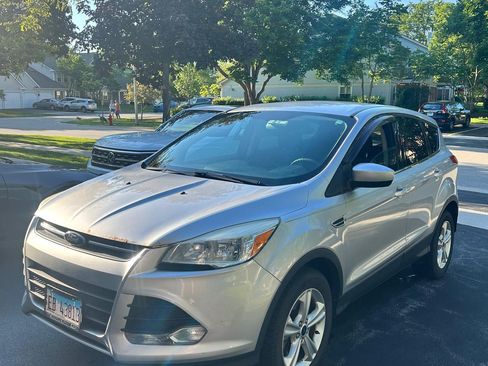 Used 2013 Ford Escape SE w/ Class II Trailer Tow Pkg FWD image 1