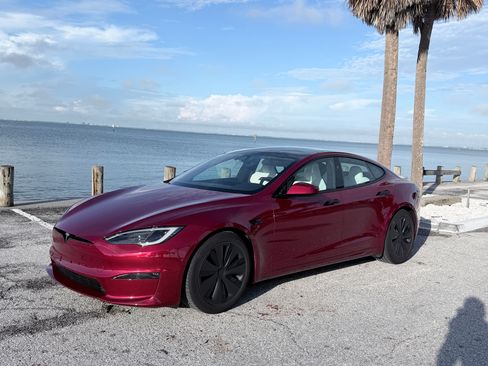Used 2025 Tesla Model S Plaid AWD/4WD image 20