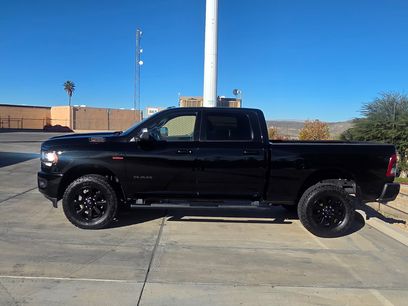 Used 2019 RAM 2500 Big Horn w/ Black Appearance Package