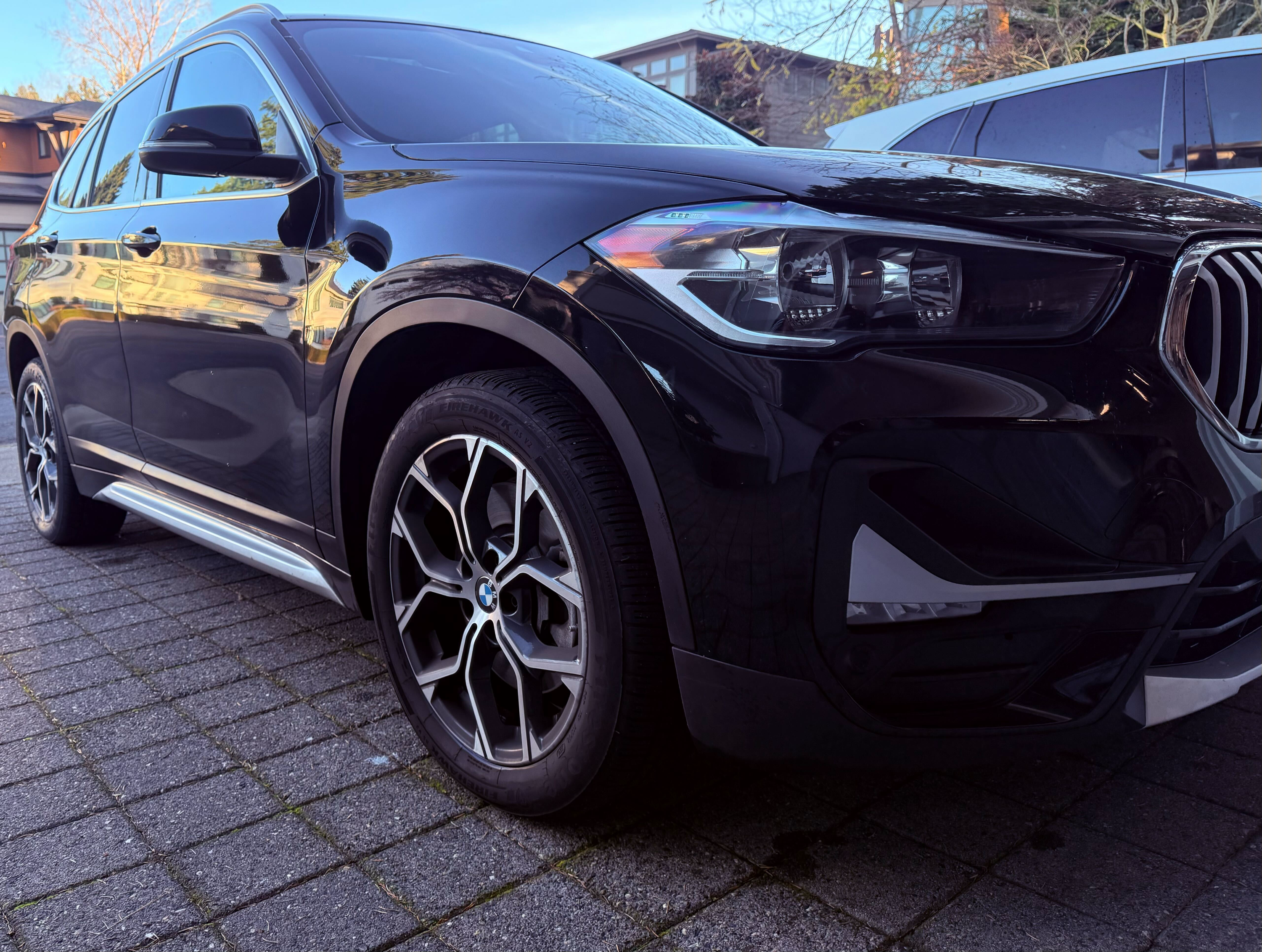 Used 2020 BMW X1 xDrive28i w/ Convenience Package AWD/4WD image 4