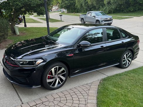 Used 2020 Volkswagen Jetta GLI Autobahn FWD image 5