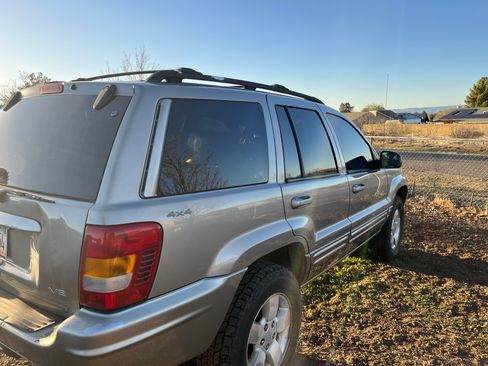Used 2001 Jeep Grand Cherokee Limited AWD/4WD image 10