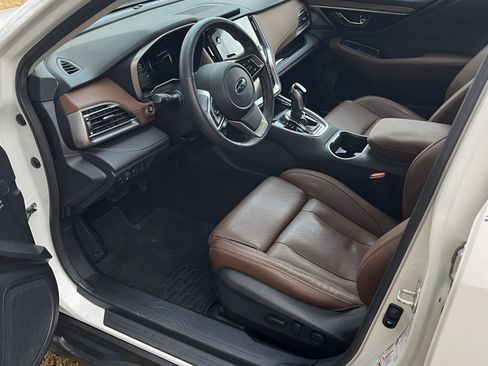 Used 2020 Subaru Outback Touring XT image 2