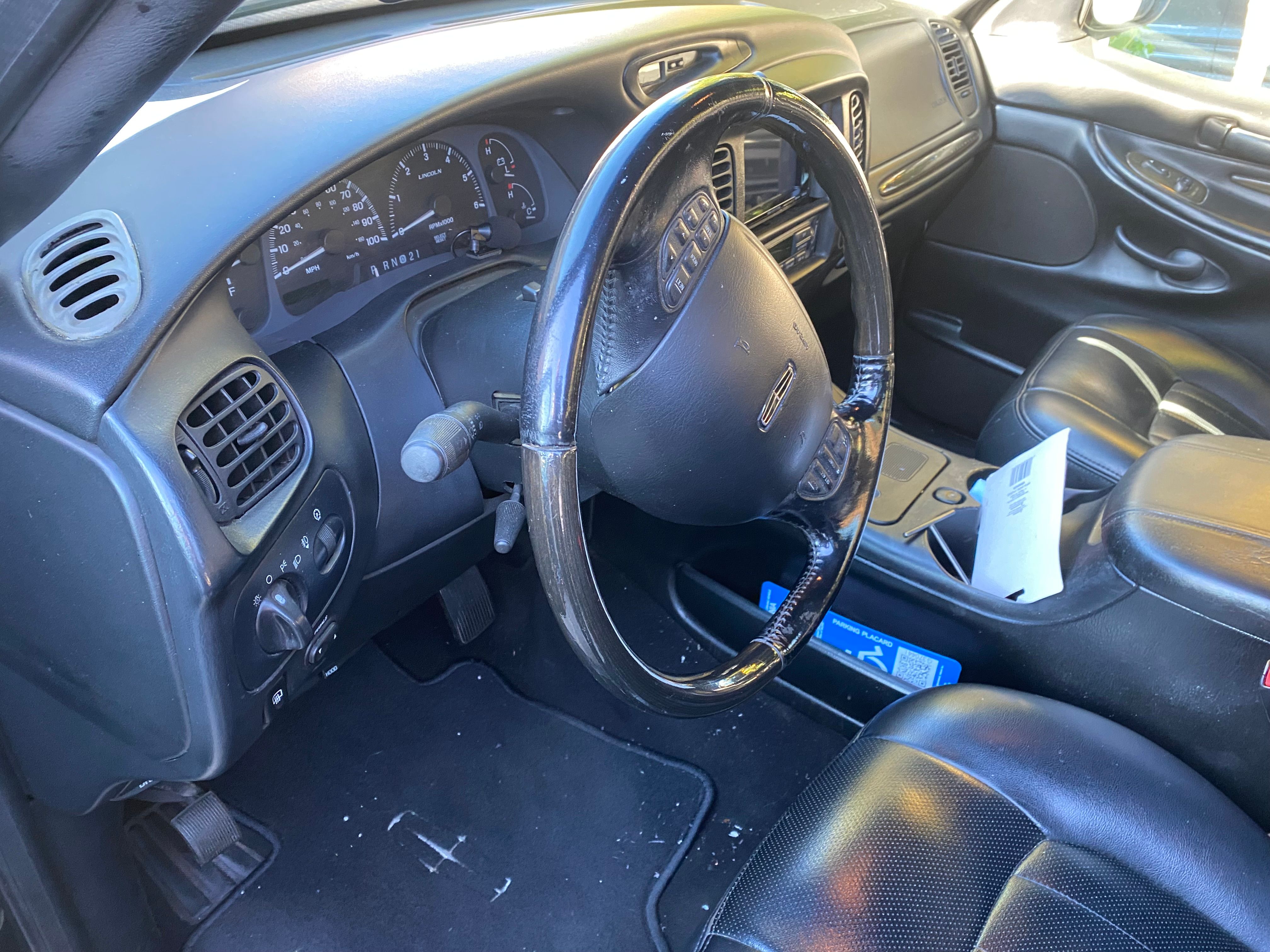 Used 2002 Lincoln Blackwood RWD image 9