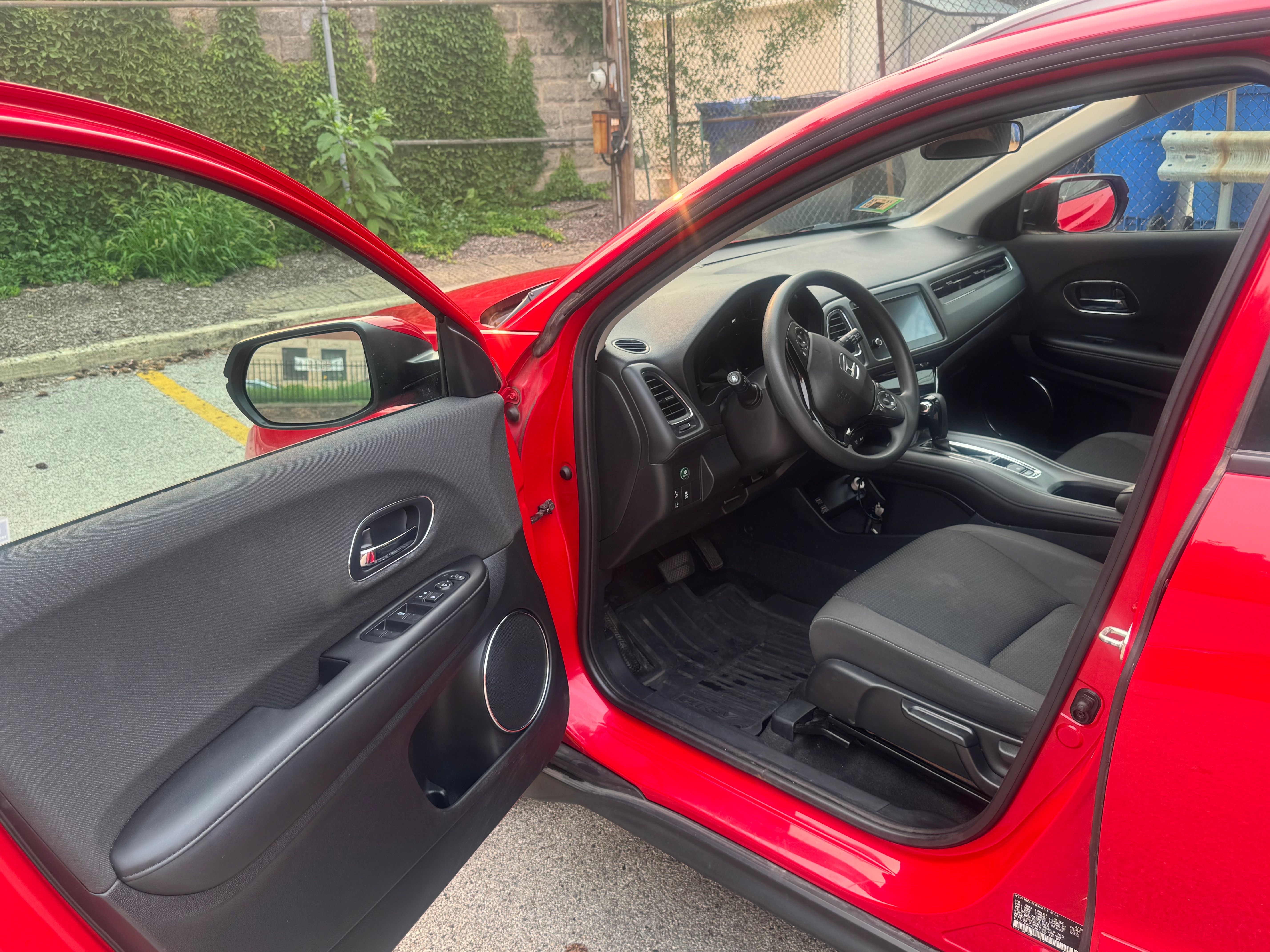 Used 2020 Honda HR-V EX image 8
