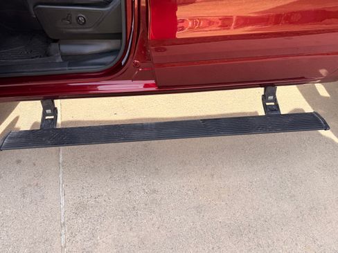 Used 2021 RAM 1500 Big Horn image 6