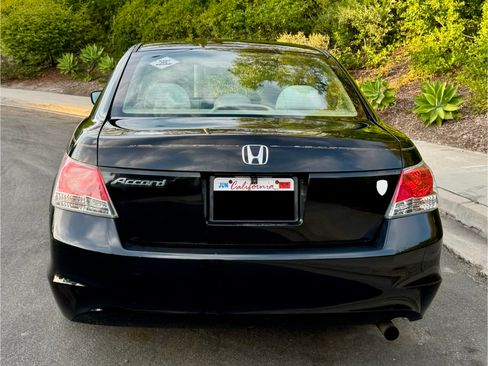 Used 2010 Honda Accord LX image 9
