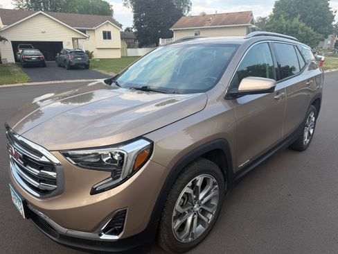 Used 2018 GMC Terrain SLT FWD image 4