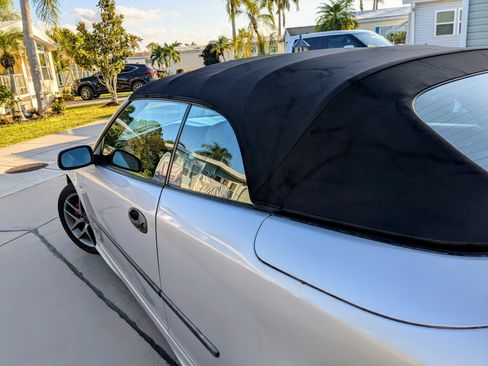 Used 2004 Saab 9-3 Aero image 2