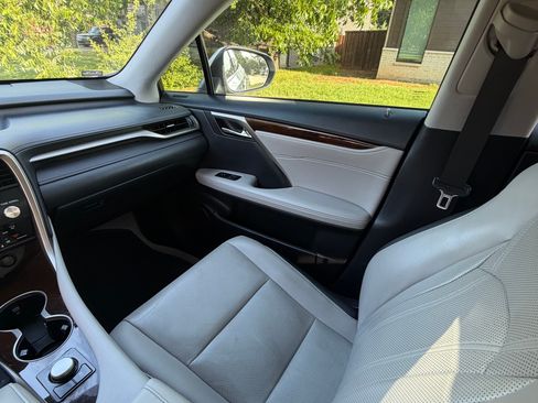 Used 2019 Lexus RX 350 FWD w/ Premium Package image 14