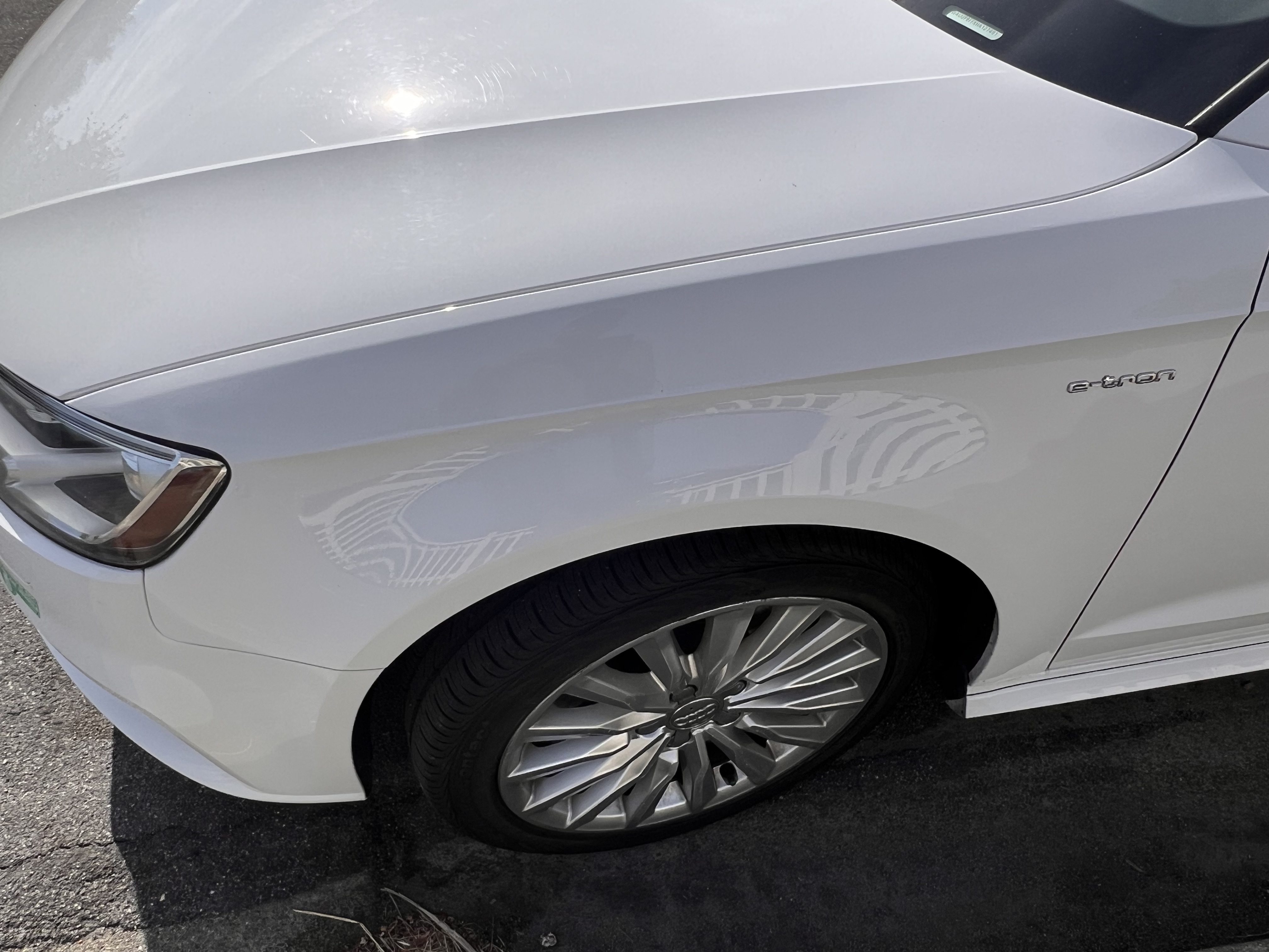 Used 2017 Audi A3 e-tron Premium FWD image 6