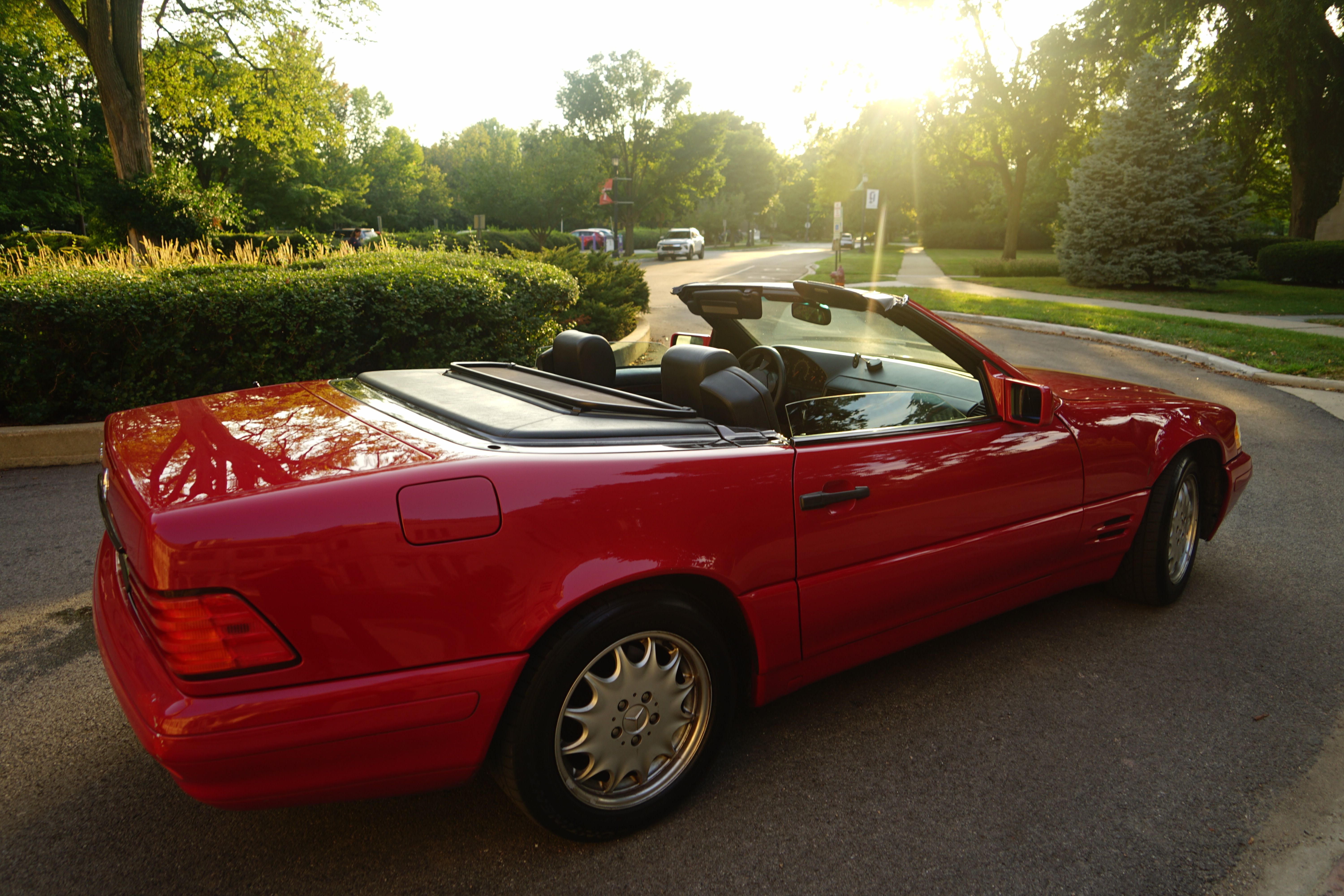 Used 1996 Mercedes-Benz SL 500 image 2