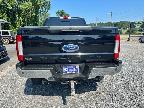 Used 2019 Ford F250 Lariat w/ Lariat Ultimate Package image 8